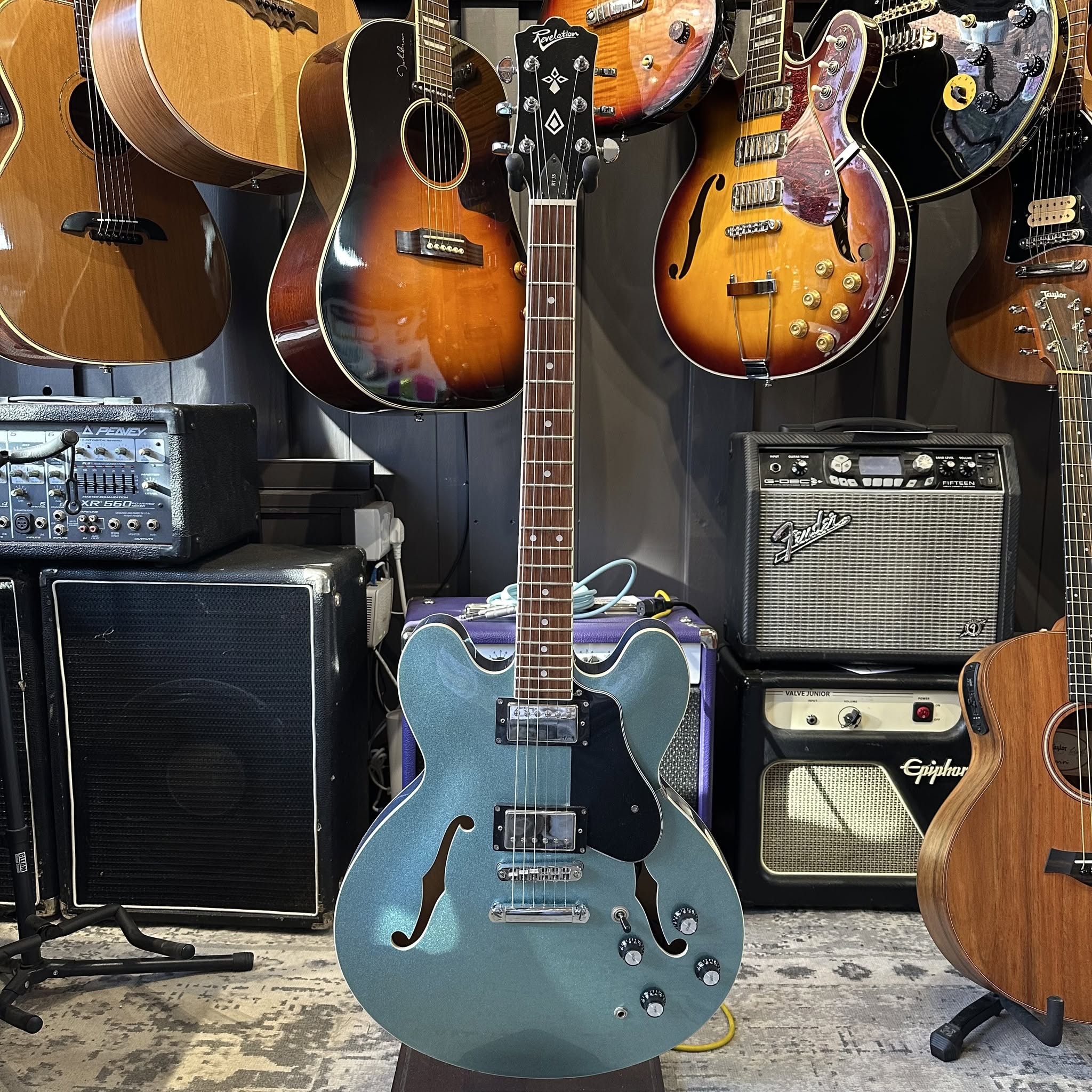 Velozo Guitars